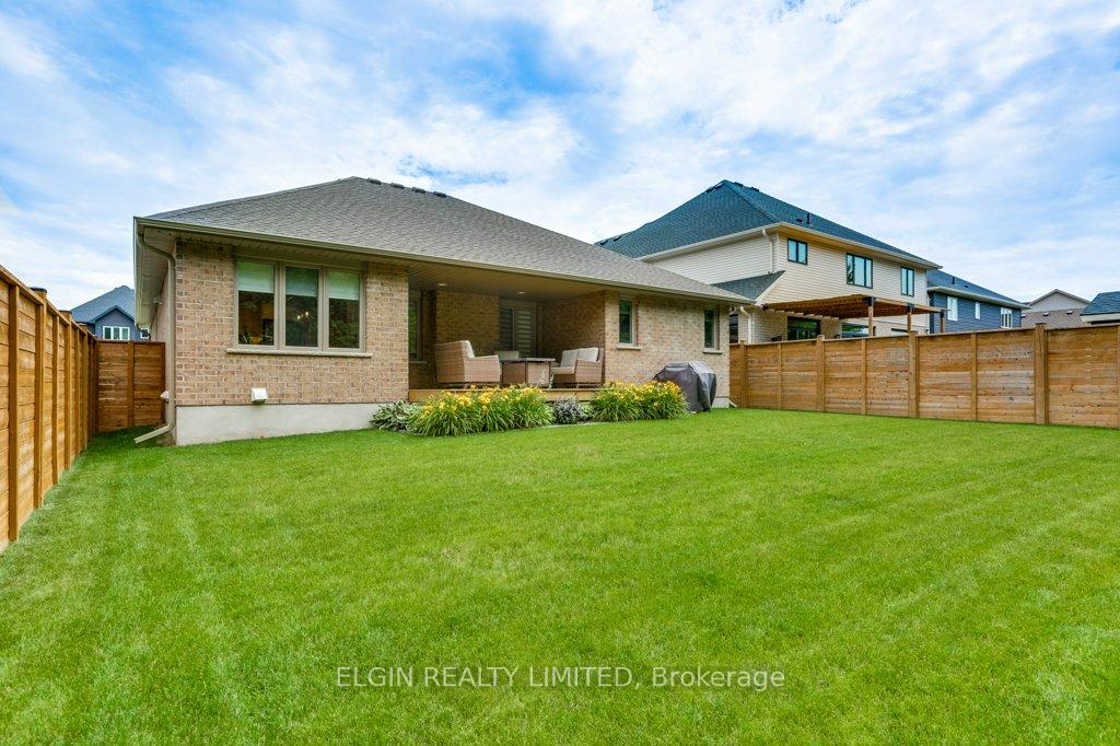 Photo 46 of 54 Acorn Trail, St. Thomas — HOMEH