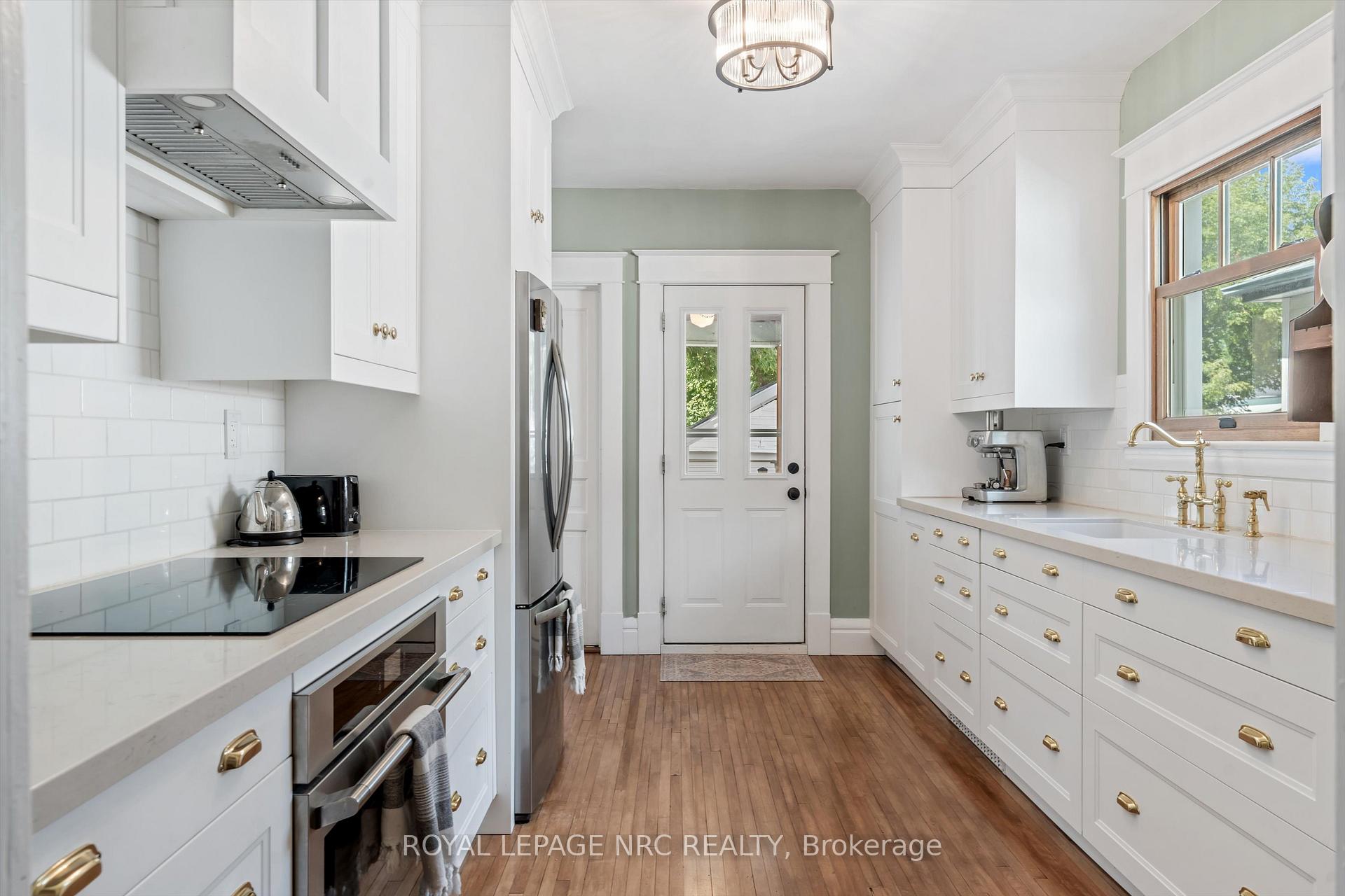 Photo 20 of 151 Pleasant Avenue, St. Catharines, Downtown — HOMEH