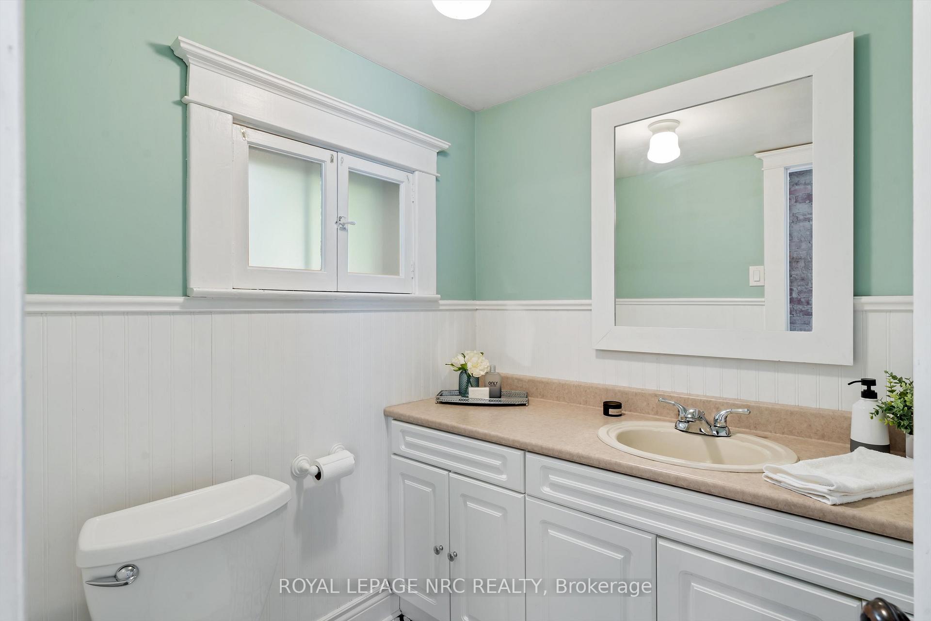 Photo 21 of 151 Pleasant Avenue, St. Catharines, Downtown — HOMEH
