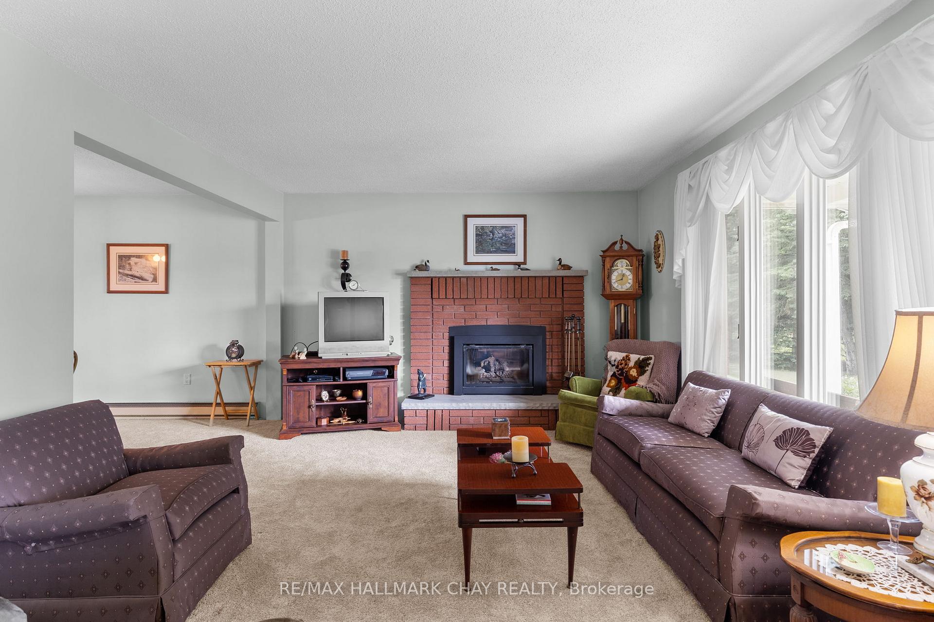 Photo 6 of 3093 Hwy 26, Springwater, Rural Springwater — HOMEH