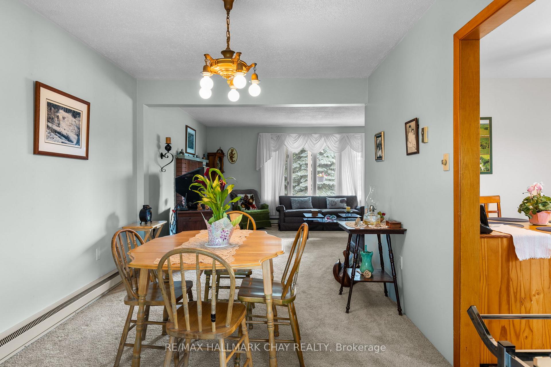Photo 12 of 3093 Hwy 26, Springwater, Rural Springwater — HOMEH
