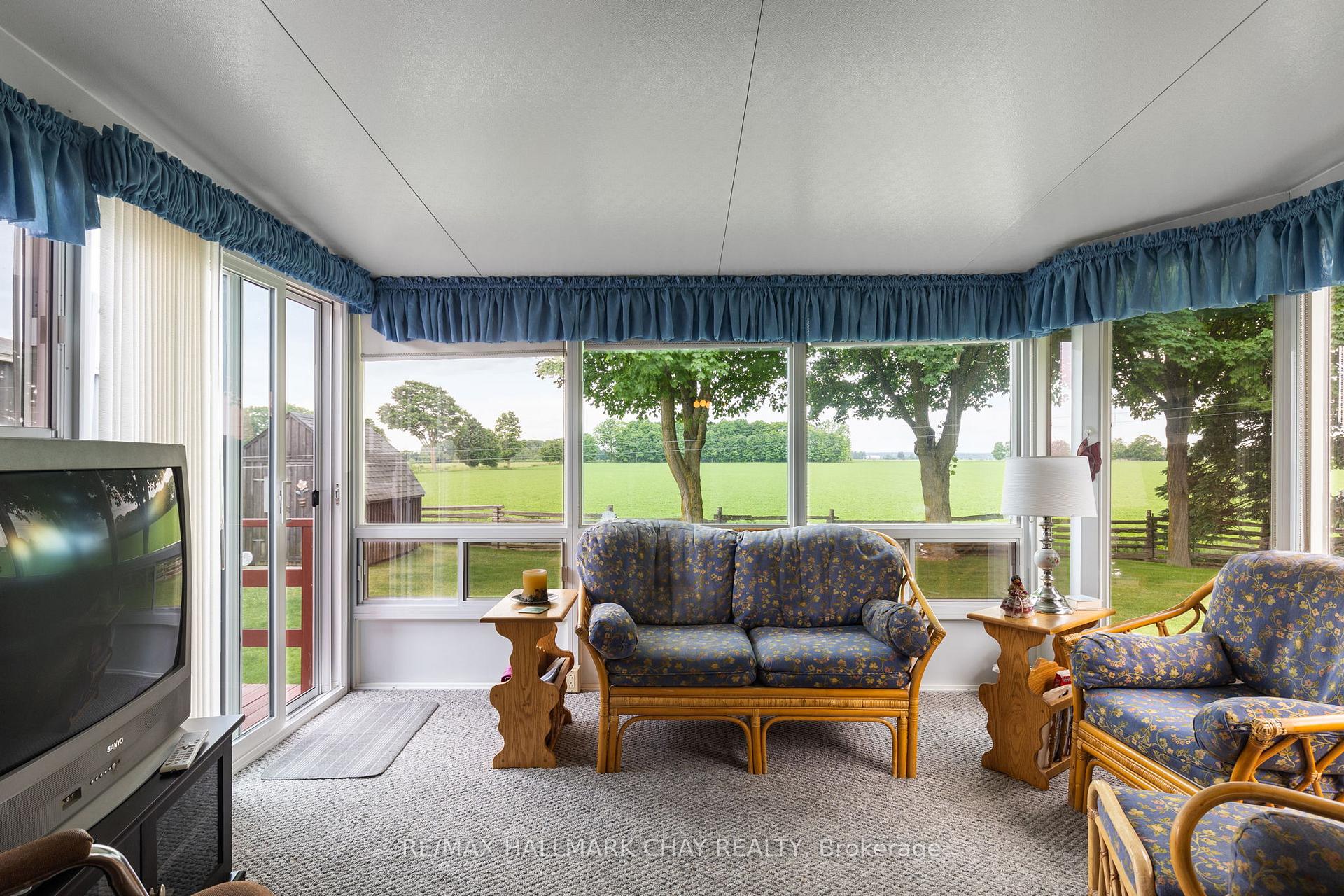Photo 14 of 3093 Hwy 26, Springwater, Rural Springwater — HOMEH