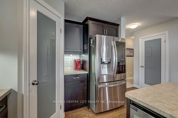 Photo 11 of 19 Blairmont Terrace, St. Thomas — HOMEH