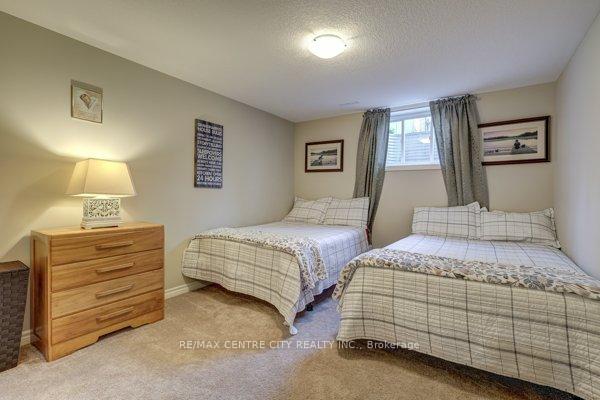 Photo 32 of 19 Blairmont Terrace, St. Thomas — HOMEH