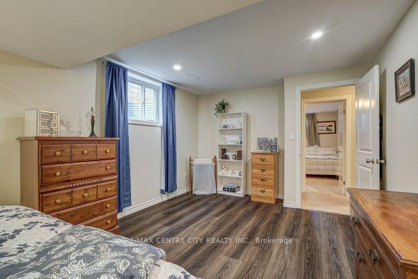 Photo 36 of 19 Blairmont Terrace, St. Thomas — HOMEH