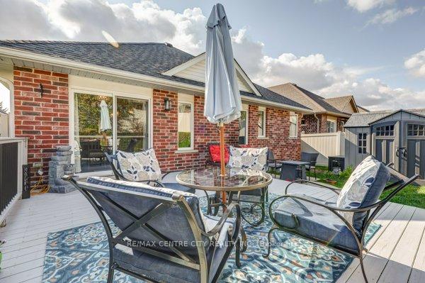 Photo 44 of 19 Blairmont Terrace, St. Thomas — HOMEH