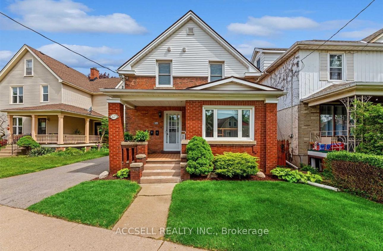 Photo 1 of Unit Upper Level, 47 Maple Street, St. Catharines, Downtown — HOMEH