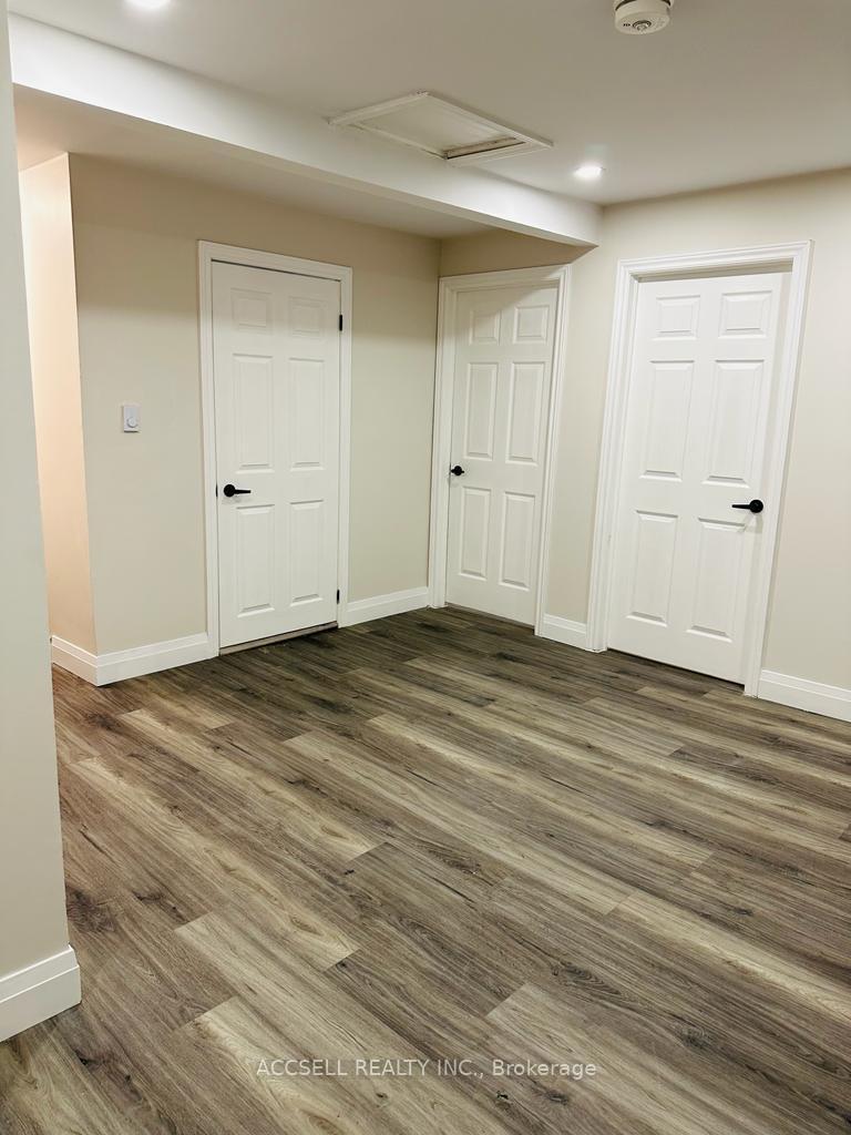 Photo 3 of Unit Upper Level, 47 Maple Street, St. Catharines, Downtown — HOMEH