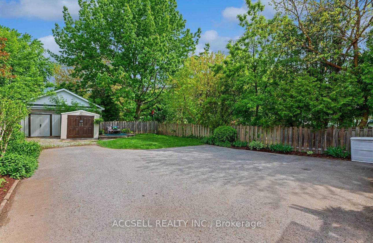 Photo 11 of Unit Upper Level, 47 Maple Street, St. Catharines, Downtown — HOMEH