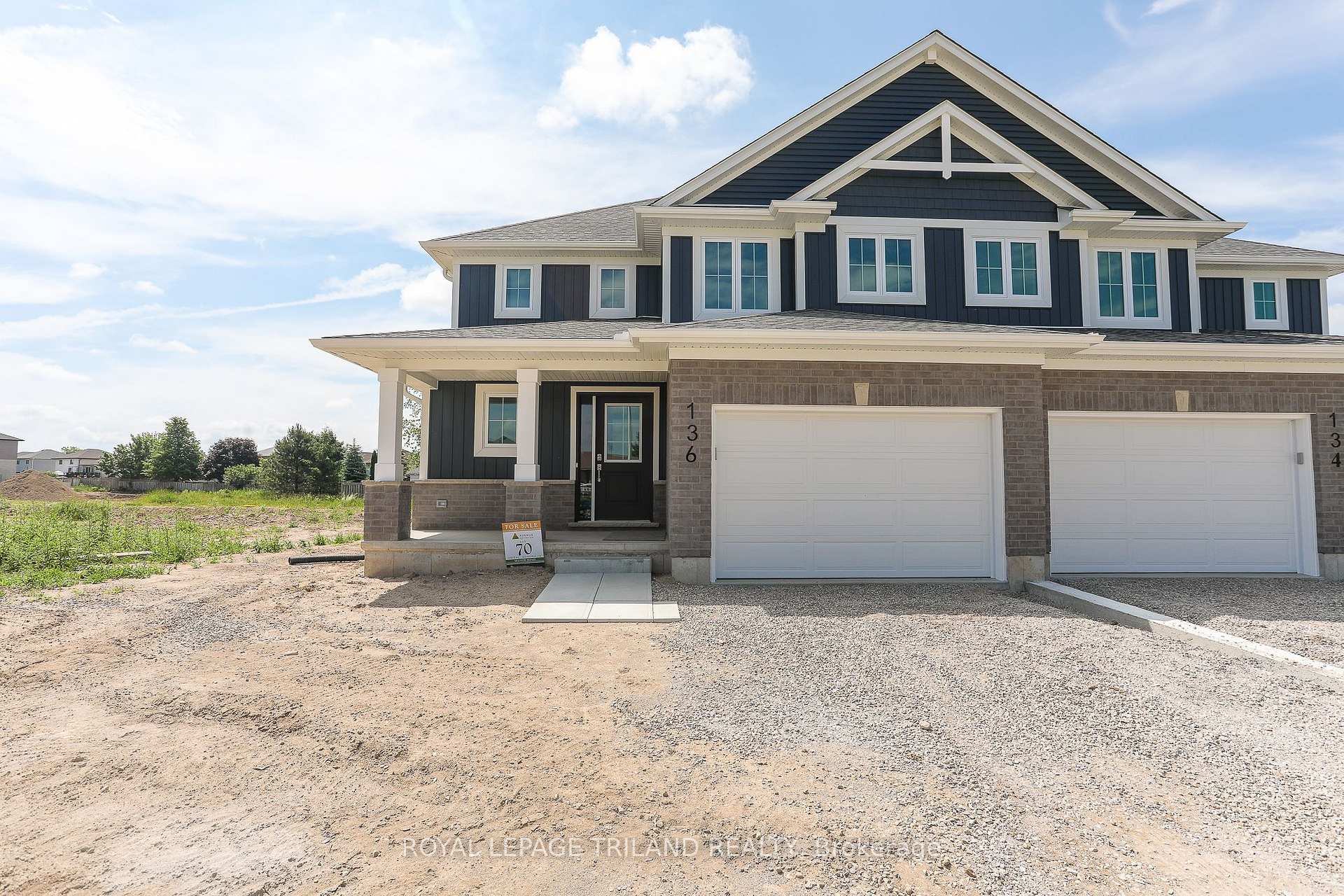 Photo 4 of 136 Manor Road, St. Thomas — HOMEH