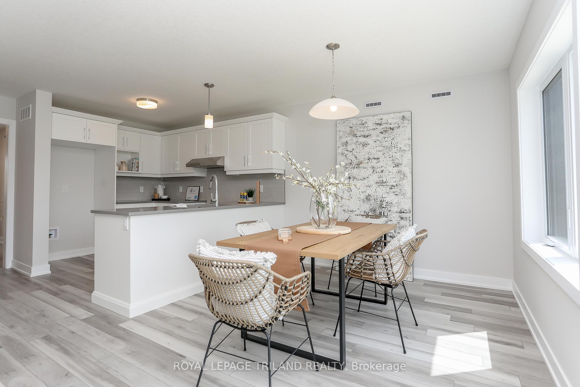 Photo 14 of 136 Manor Road, St. Thomas — HOMEH