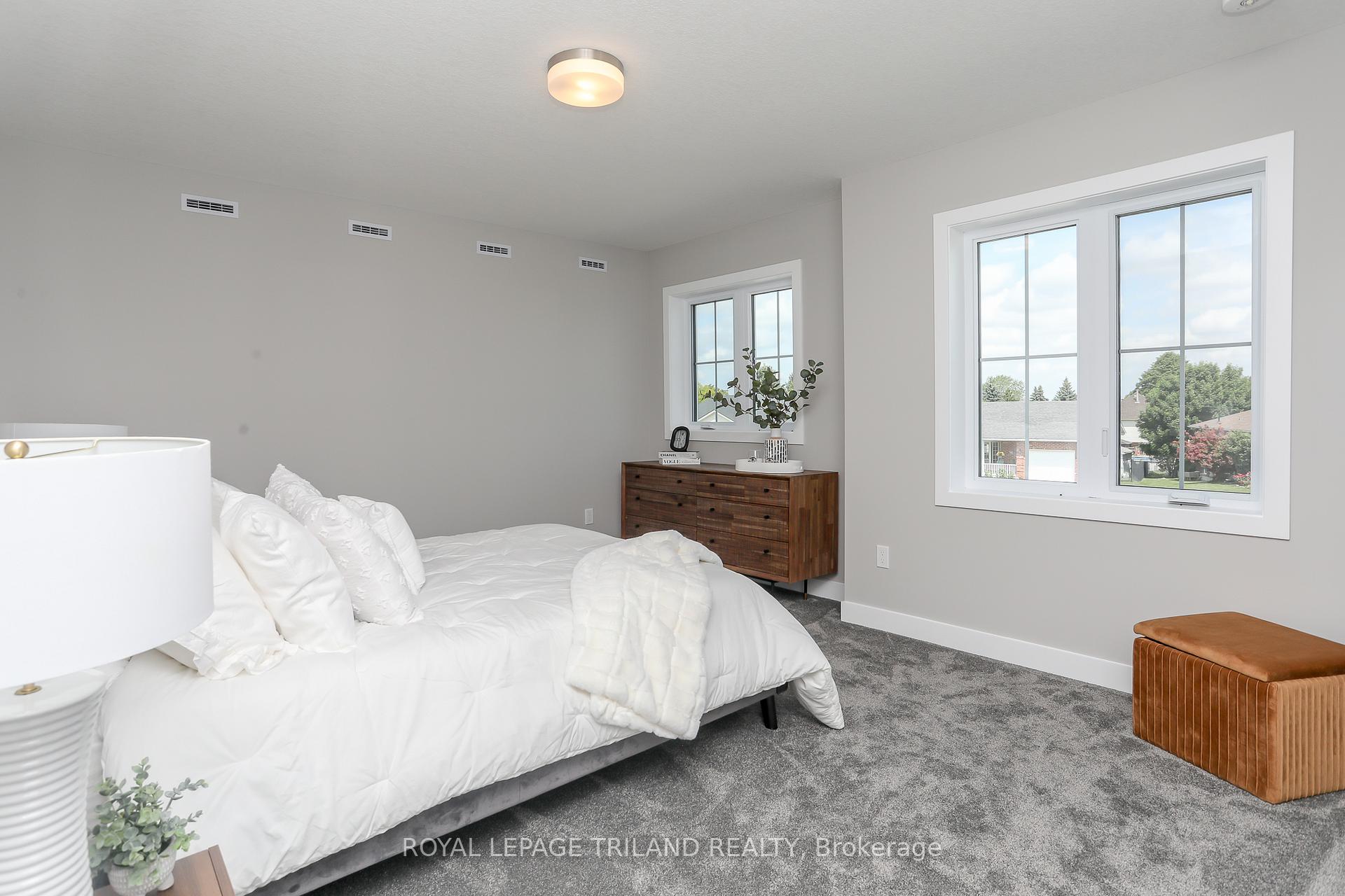 Photo 20 of 136 Manor Road, St. Thomas — HOMEH
