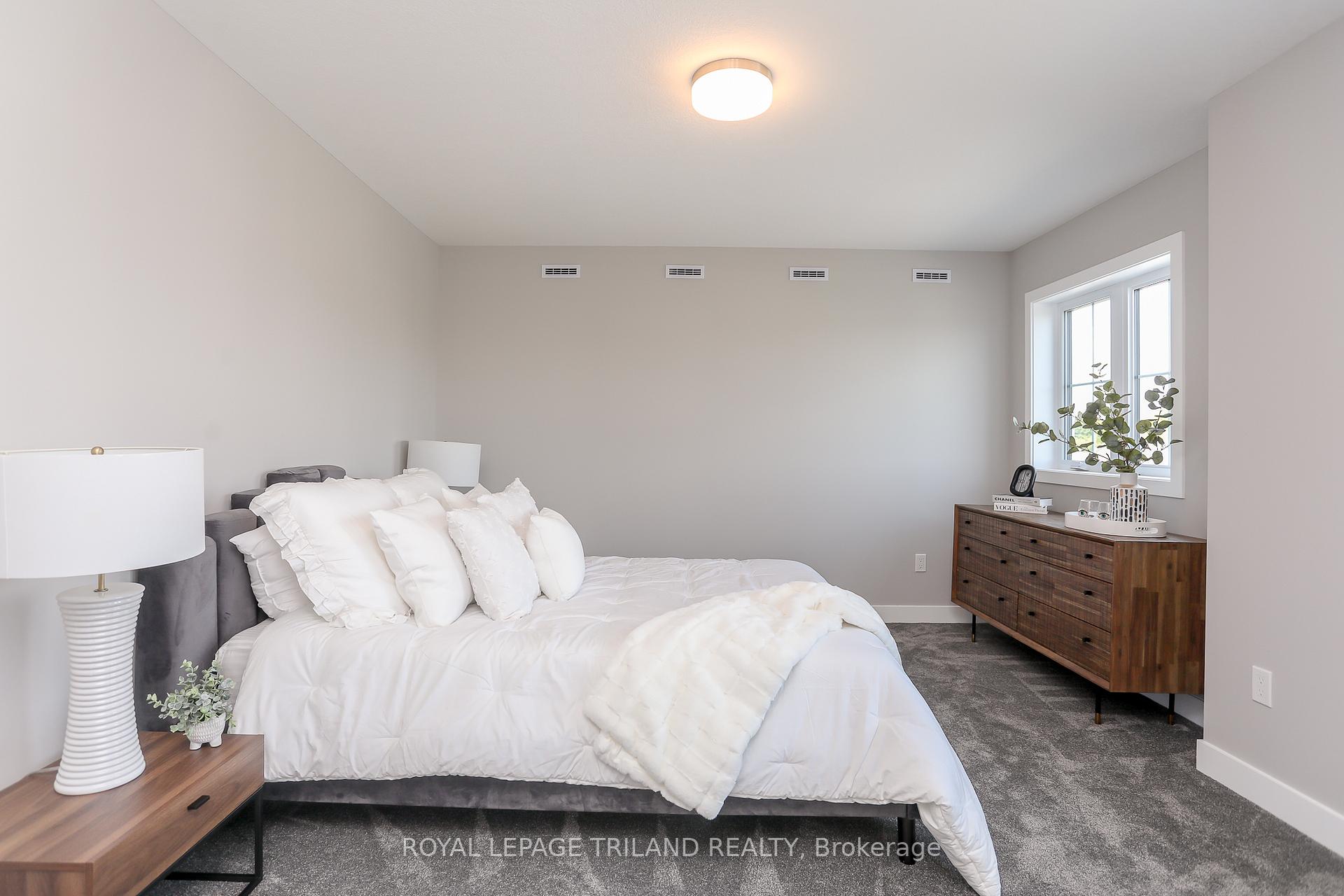 Photo 21 of 136 Manor Road, St. Thomas — HOMEH