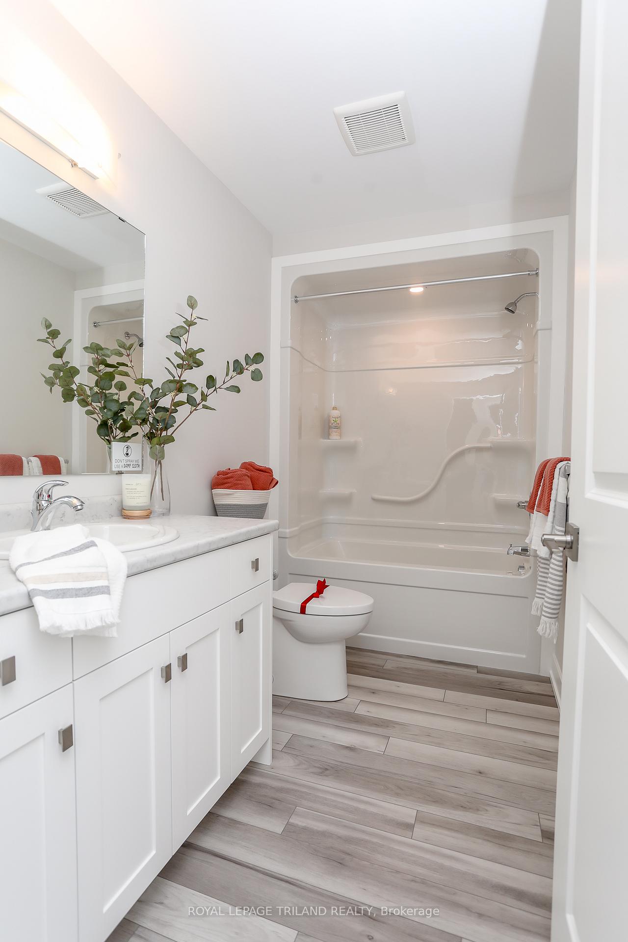 Photo 31 of 136 Manor Road, St. Thomas — HOMEH