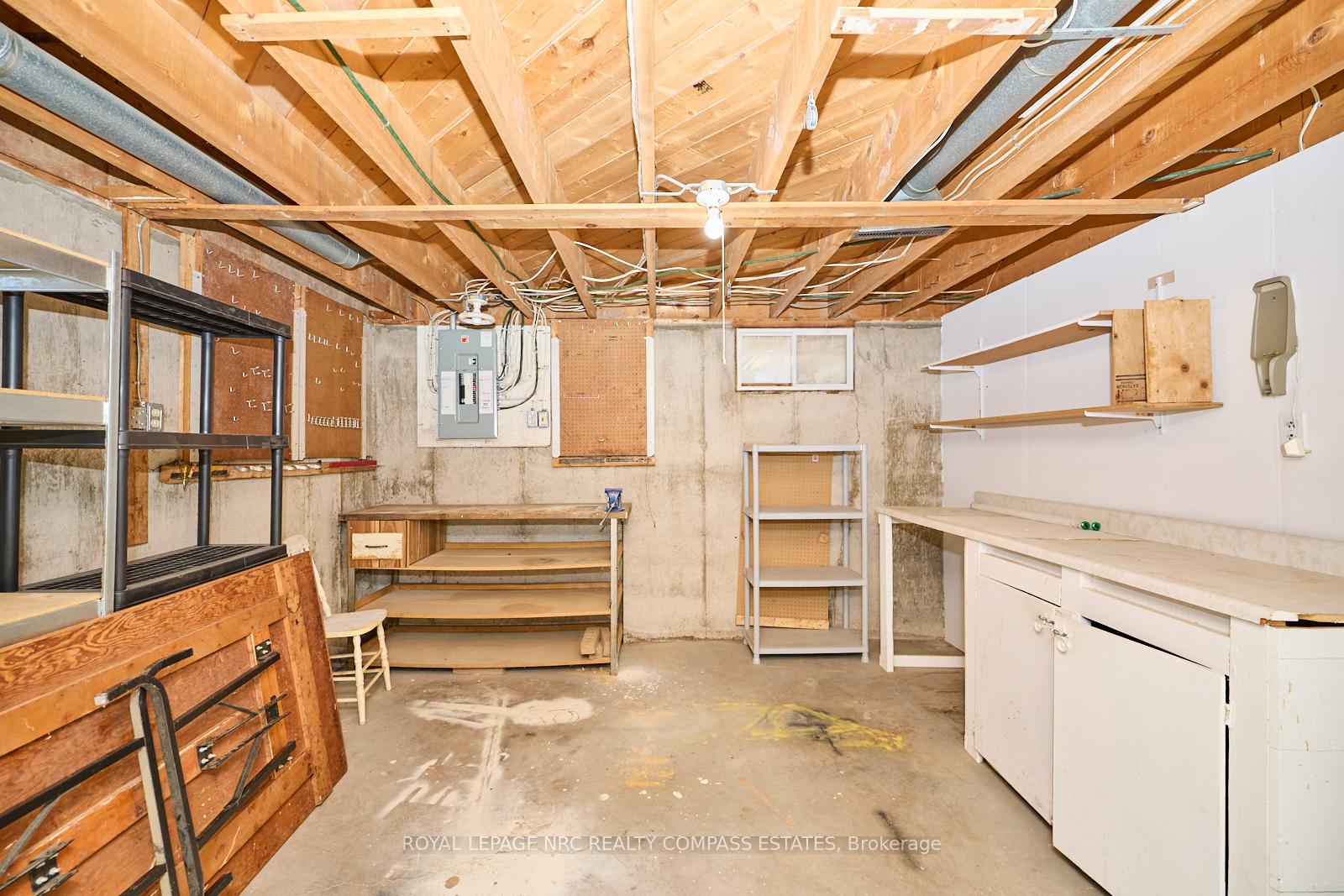 Photo 32 of 8 Densgrove Drive, St. Catharines, Vine/Linwell — HOMEH