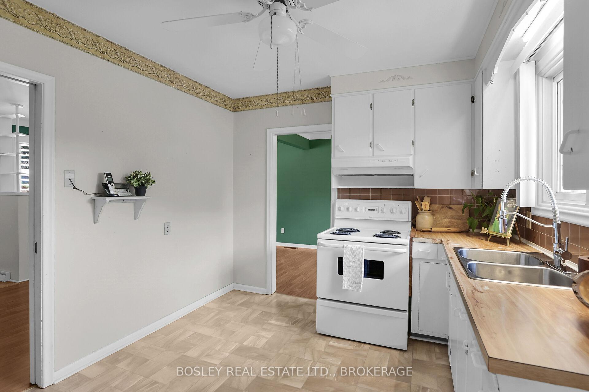 Photo 9 of 408 Bunting Road, St. Catharines, Carlton/Bunting — HOMEH