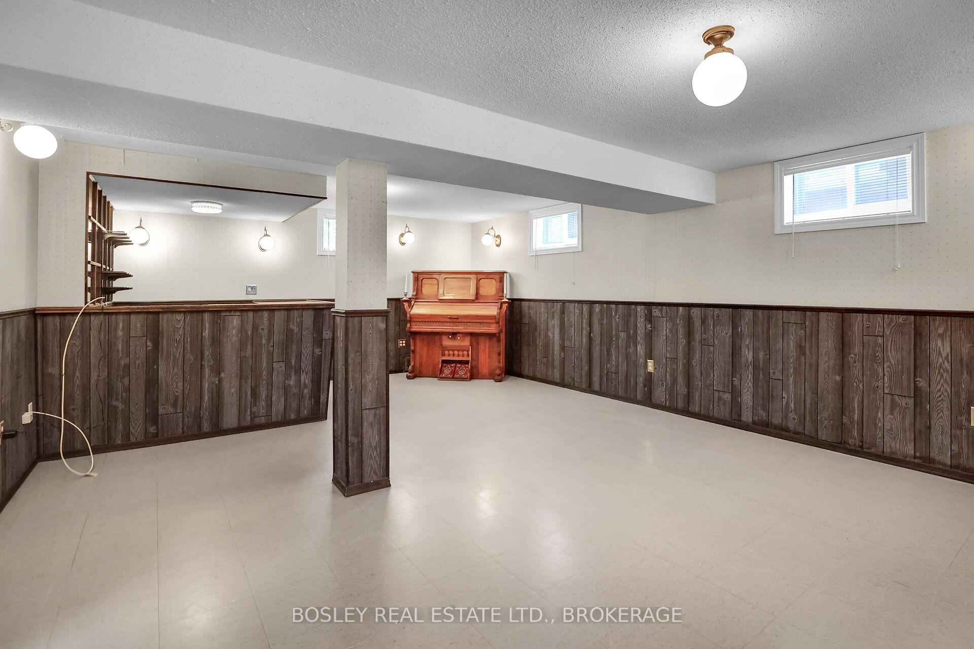 Photo 22 of 408 Bunting Road, St. Catharines, Carlton/Bunting — HOMEH
