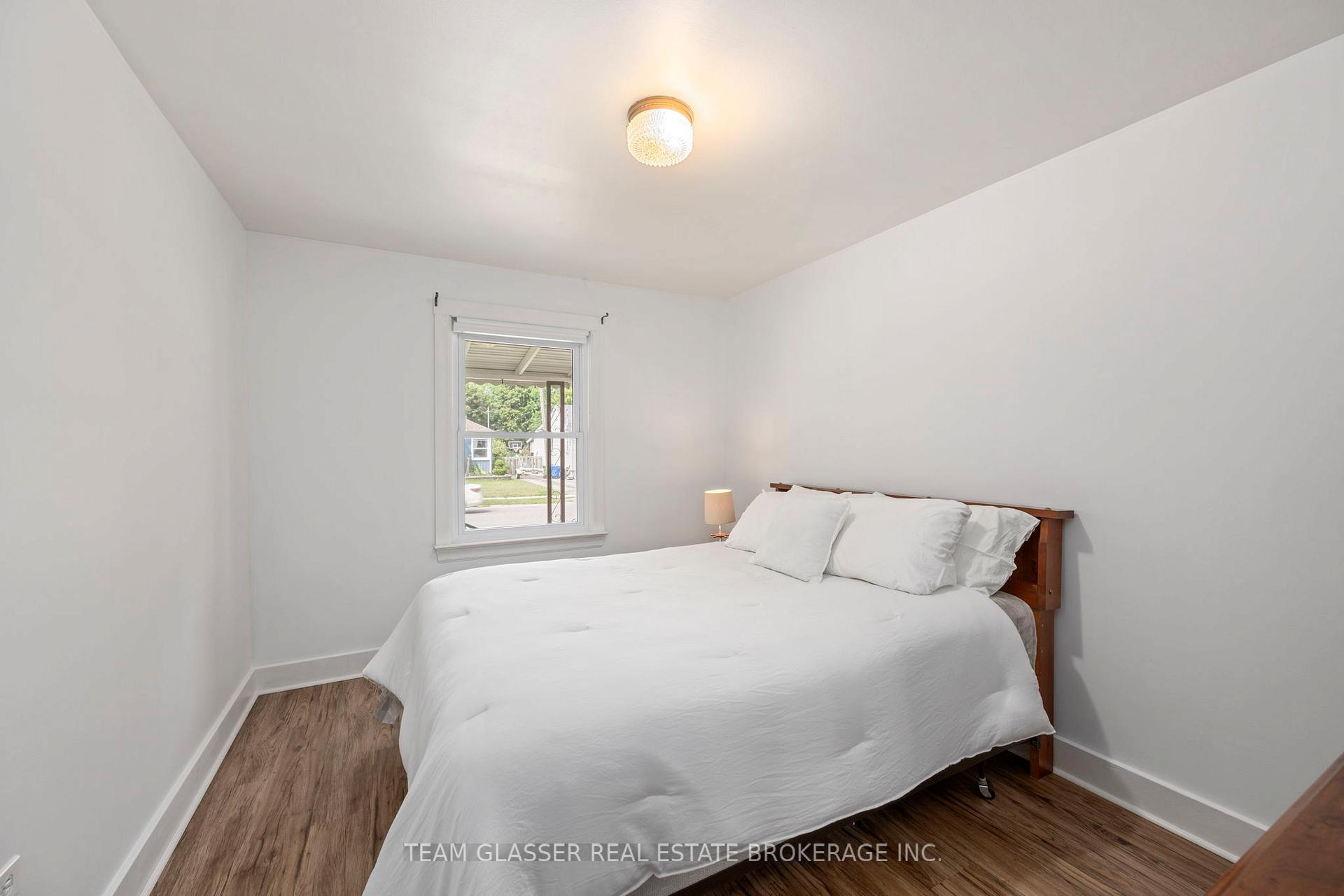 Photo 7 of 79 Woodworth Avenue, St. Thomas — HOMEH
