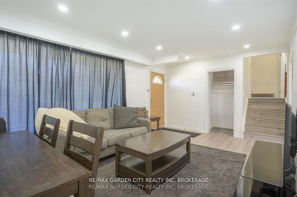 Photo 10 of 180 St. Davids Road, St. Catharines, Burleigh Hill — HOMEH