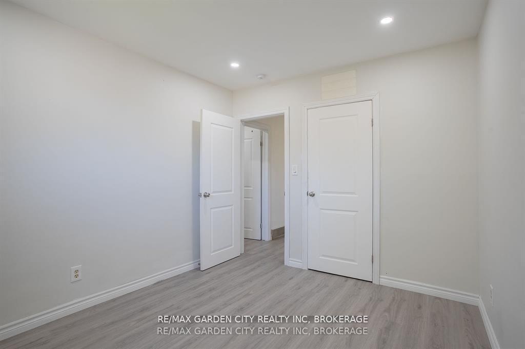 Photo 21 of 180 St. Davids Road, St. Catharines, Burleigh Hill — HOMEH