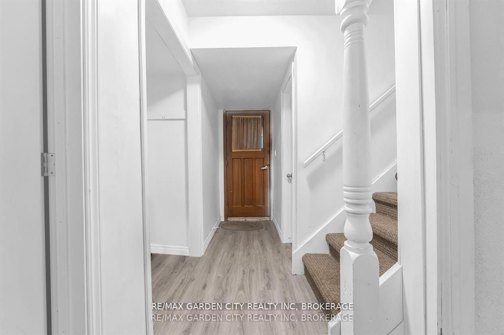 Photo 24 of 180 St. Davids Road, St. Catharines, Burleigh Hill — HOMEH