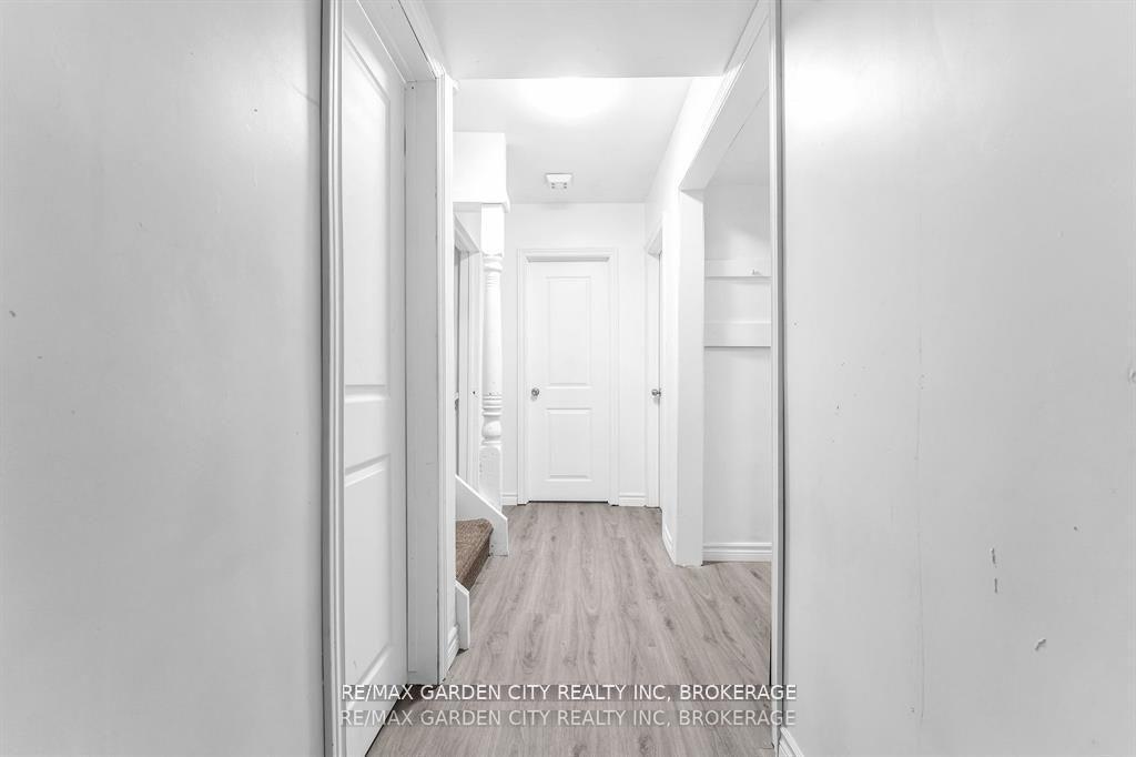 Photo 25 of 180 St. Davids Road, St. Catharines, Burleigh Hill — HOMEH