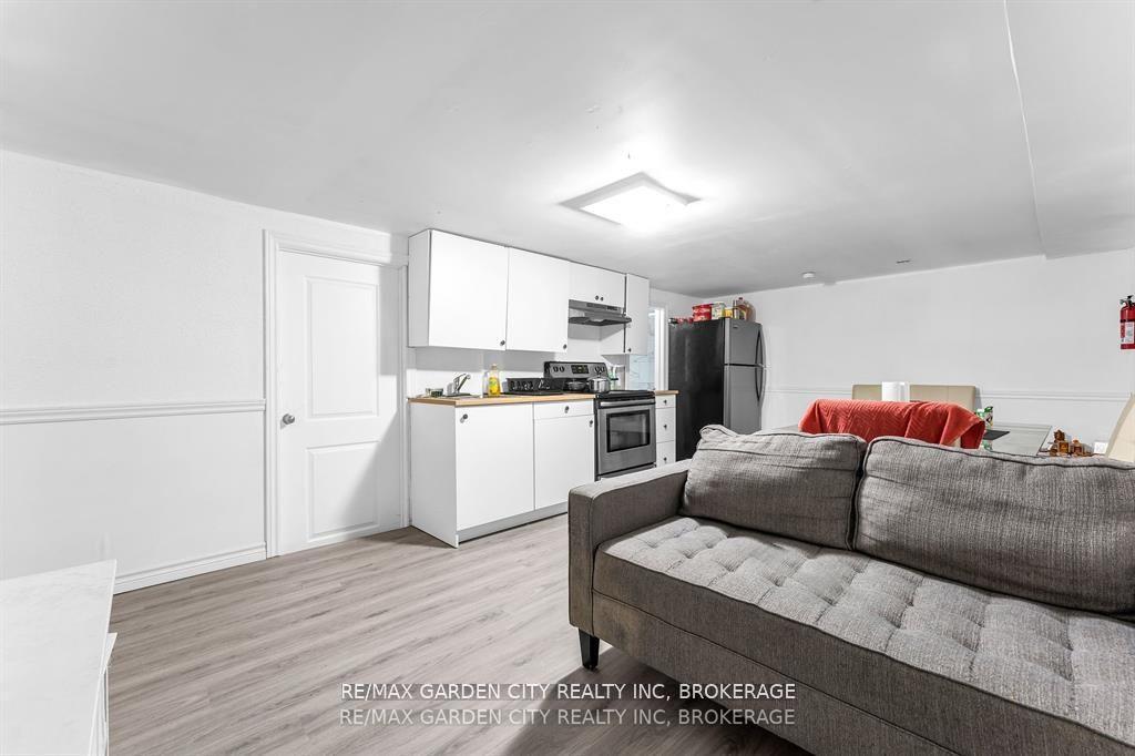 Photo 30 of 180 St. Davids Road, St. Catharines, Burleigh Hill — HOMEH
