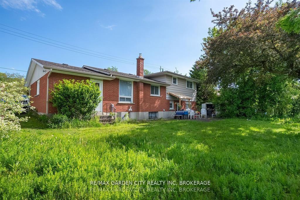 Photo 37 of 180 St. Davids Road, St. Catharines, Burleigh Hill — HOMEH