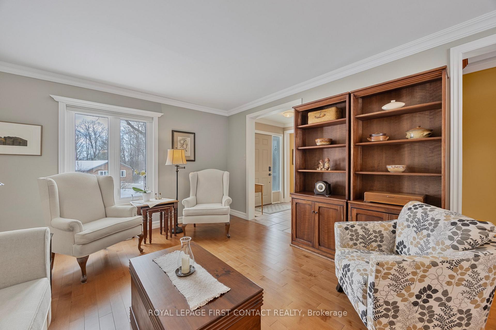 Photo 6 of 42 Belmont Crescent, Springwater, Midhurst — HOMEH