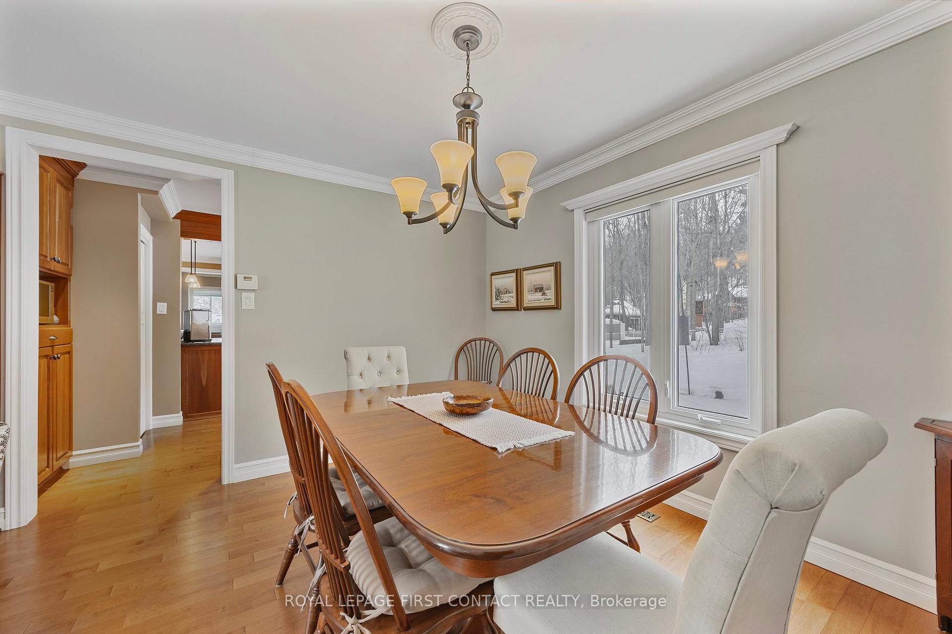 Photo 10 of 42 Belmont Crescent, Springwater, Midhurst — HOMEH