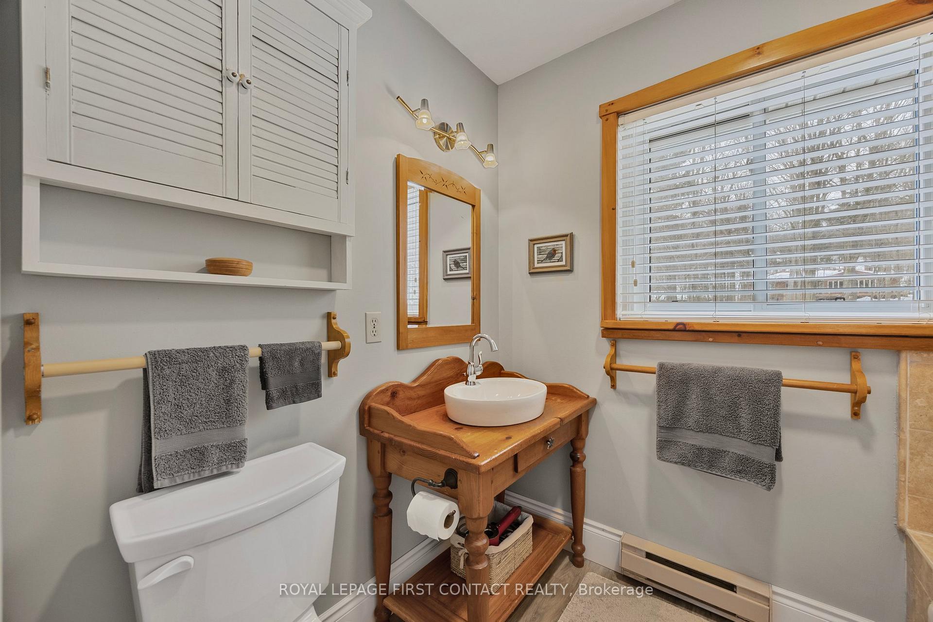 Photo 26 of 42 Belmont Crescent, Springwater, Midhurst — HOMEH