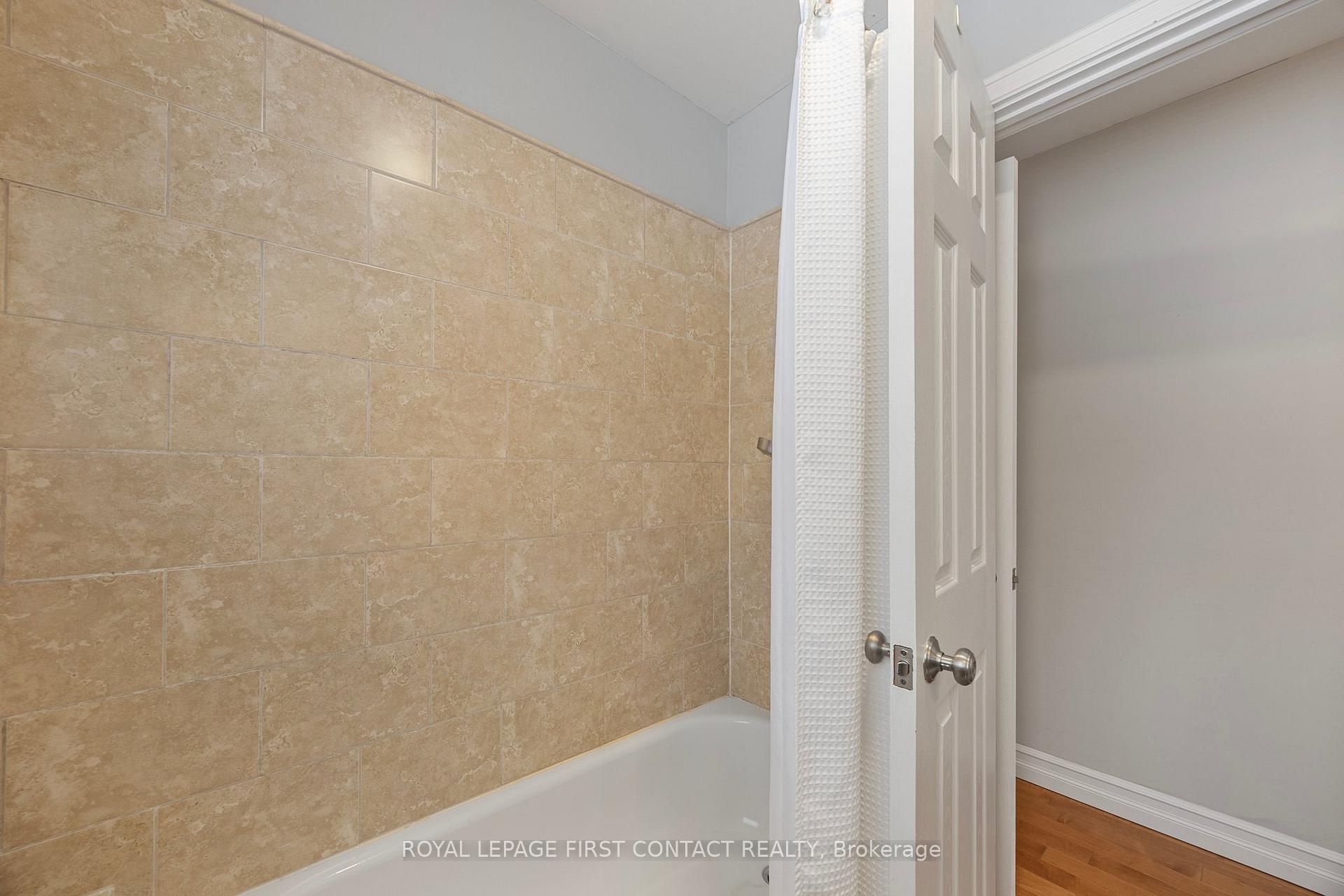 Photo 27 of 42 Belmont Crescent, Springwater, Midhurst — HOMEH