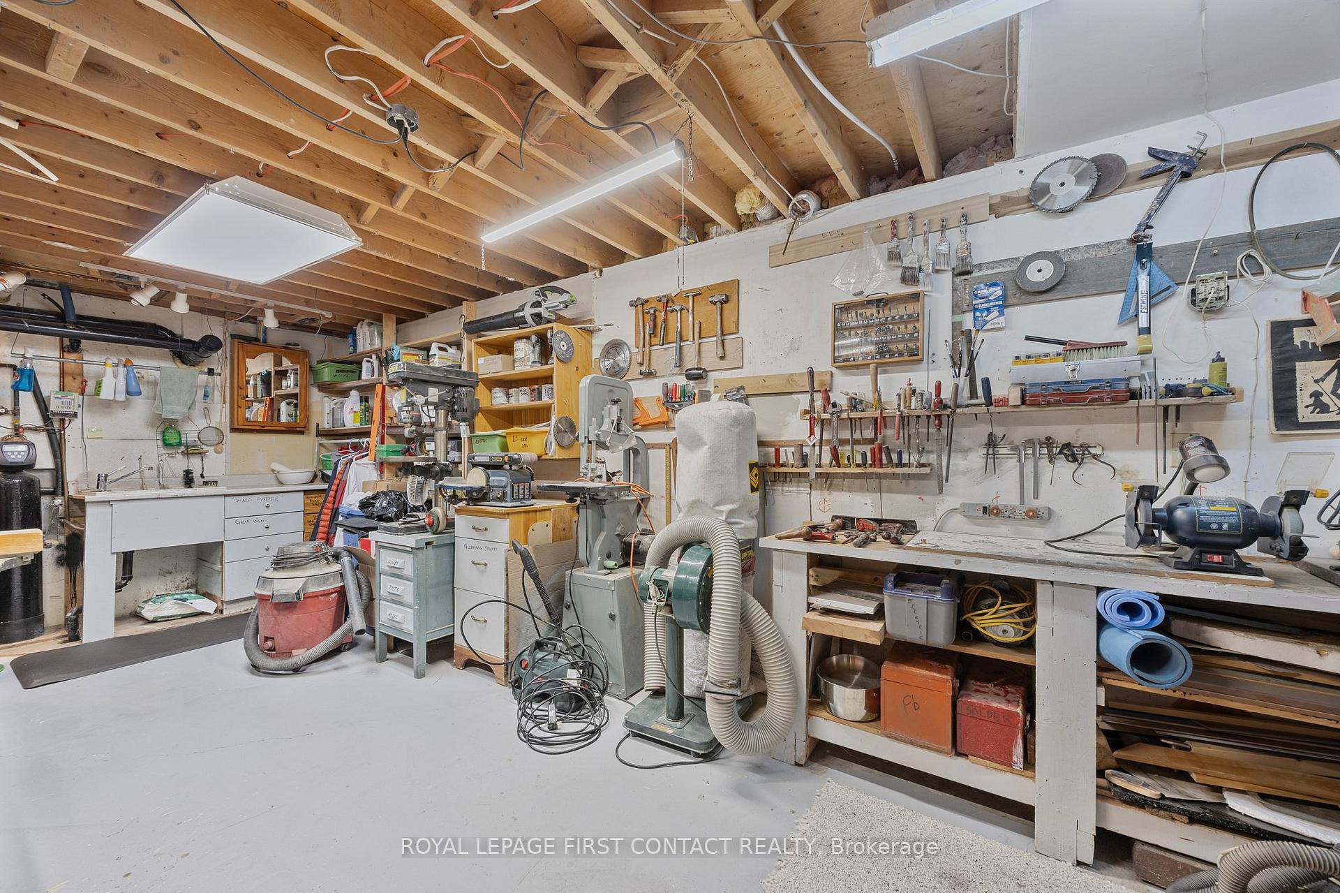 Photo 34 of 42 Belmont Crescent, Springwater, Midhurst — HOMEH
