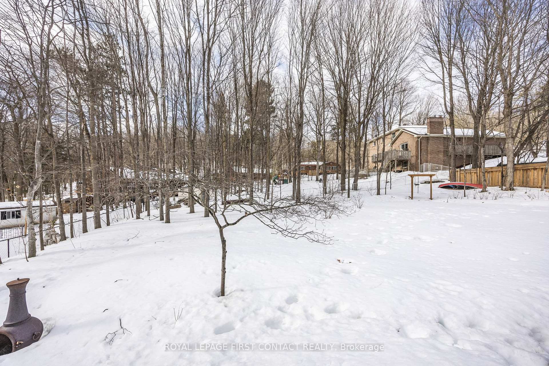 Photo 39 of 42 Belmont Crescent, Springwater, Midhurst — HOMEH