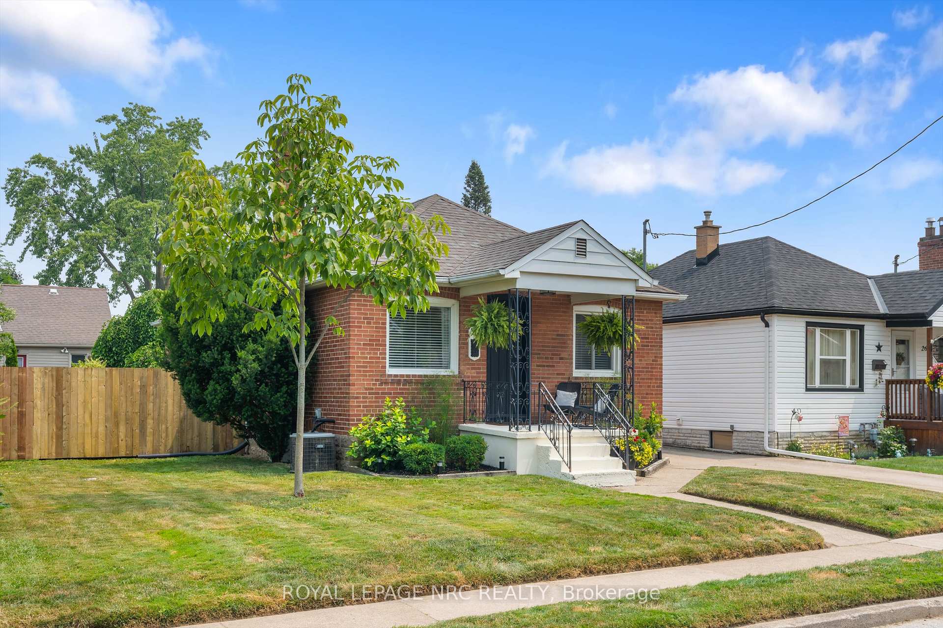 Photo 38 of 28 Ambrose Street, St. Catharines, Ridley — HOMEH