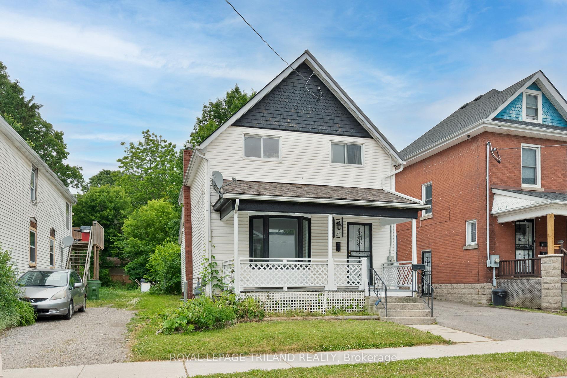 Photo 3 of 29 Inkerman Street, St. Thomas — HOMEH