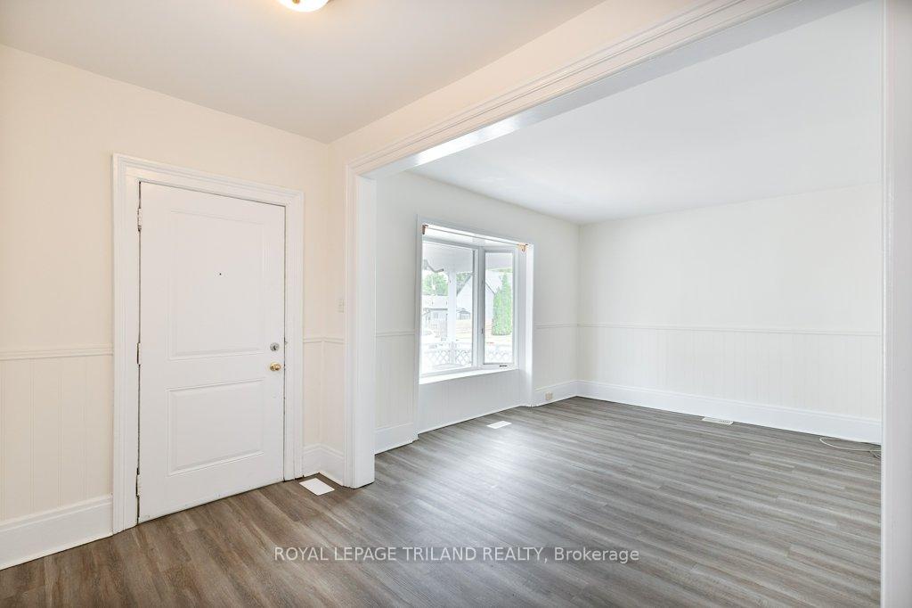 Photo 6 of 29 Inkerman Street, St. Thomas — HOMEH