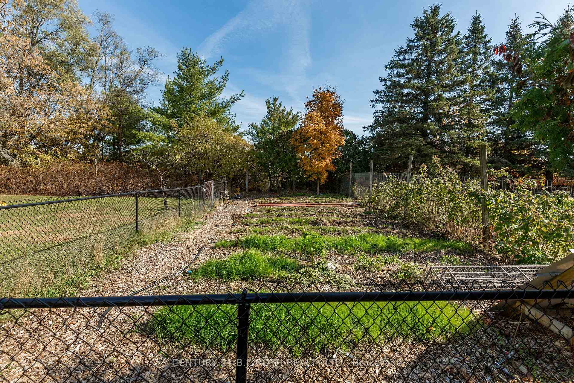 Photo 30 of 17 Finlay Mill Road, Springwater, Midhurst — HOMEH