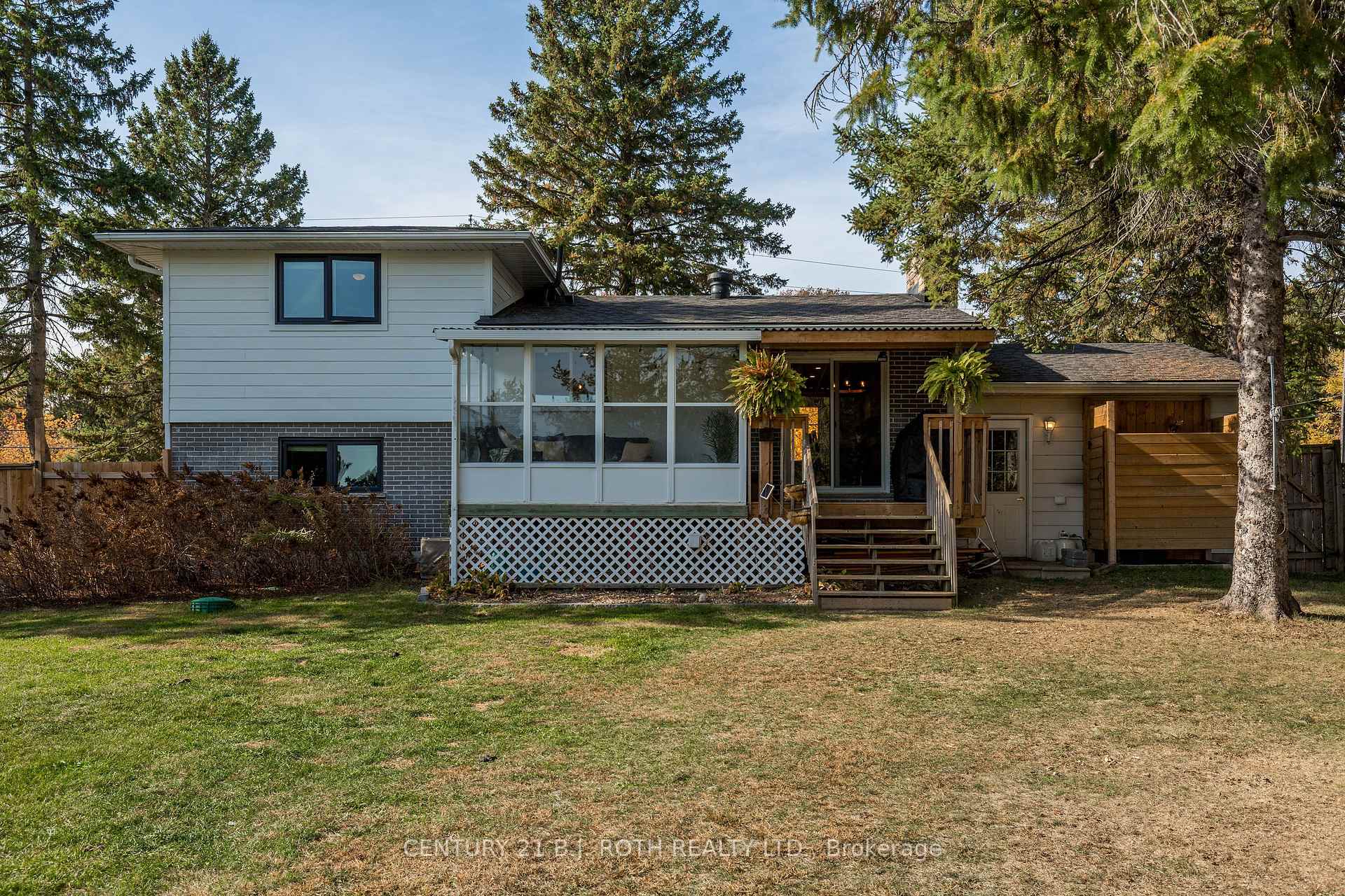 Photo 33 of 17 Finlay Mill Road, Springwater, Midhurst — HOMEH