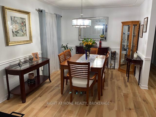 Photo 5 of 98 Windward Street, St. Catharines, Carlton/Bunting — HOMEH
