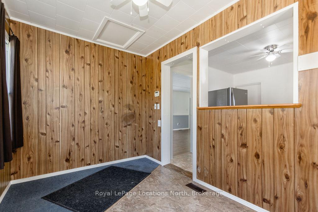 Photo 21 of 5358 Penetanguishene Road, Springwater, Rural Springwater — HOMEH