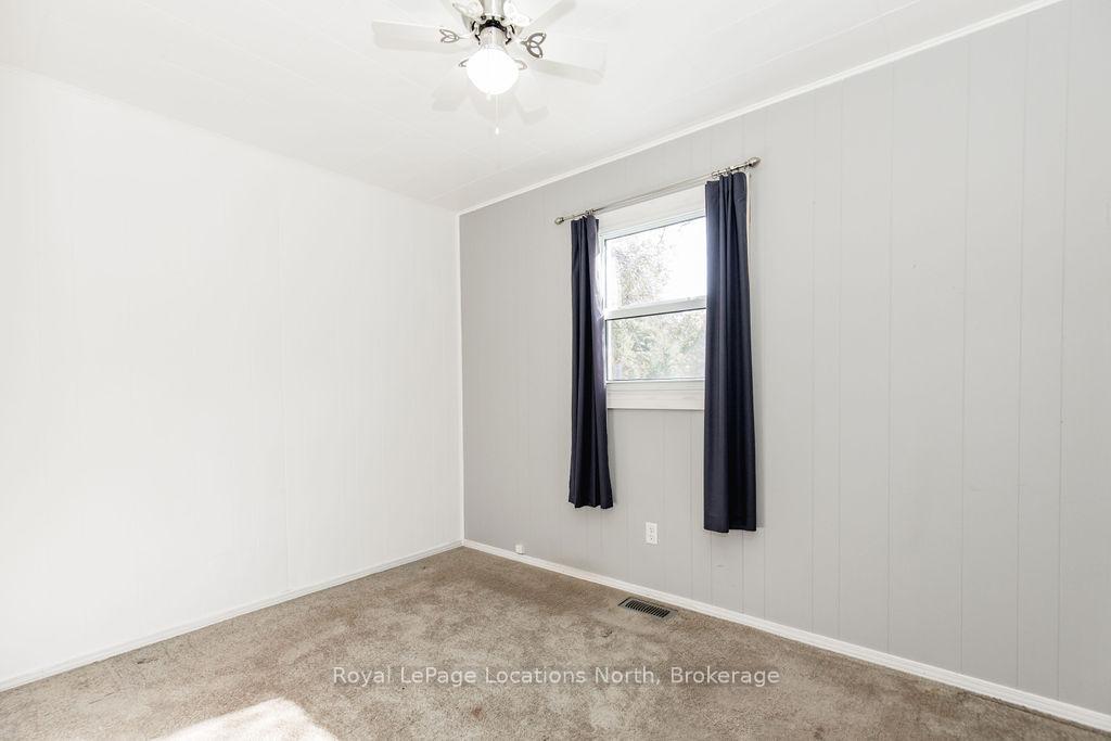 Photo 23 of 5358 Penetanguishene Road, Springwater, Rural Springwater — HOMEH