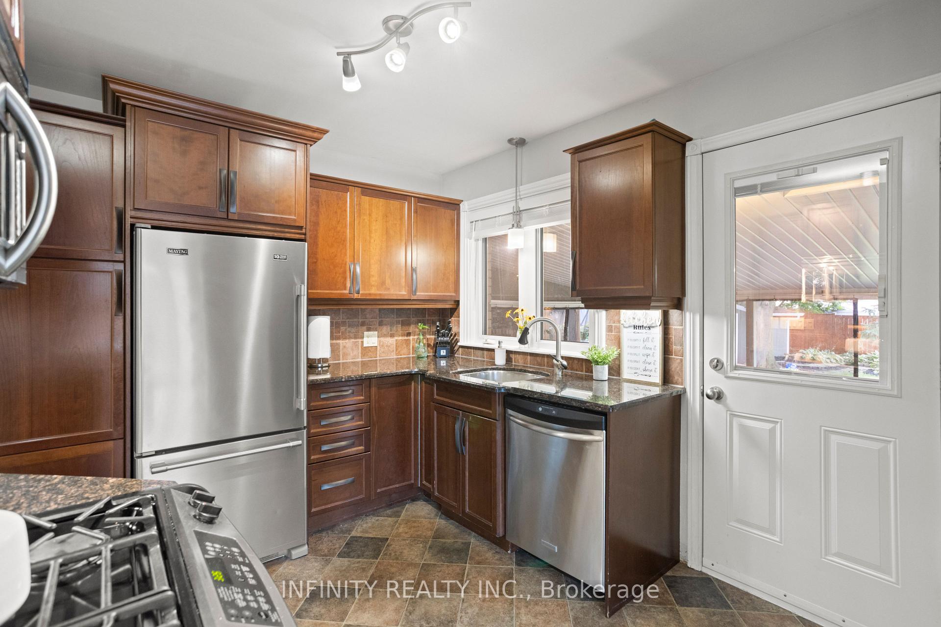Photo 12 of 190 Inkerman Street, St. Thomas — HOMEH