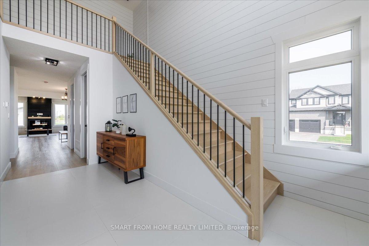 Photo 4 of 64 Allenwood Road, Springwater, Elmvale — HOMEH