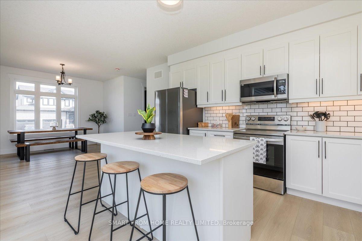 Photo 16 of 64 Allenwood Road, Springwater, Elmvale — HOMEH