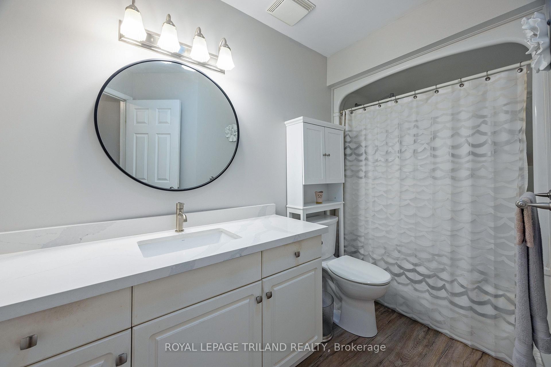 Photo 10 of 45 Mc Gregor Court, St. Thomas — HOMEH