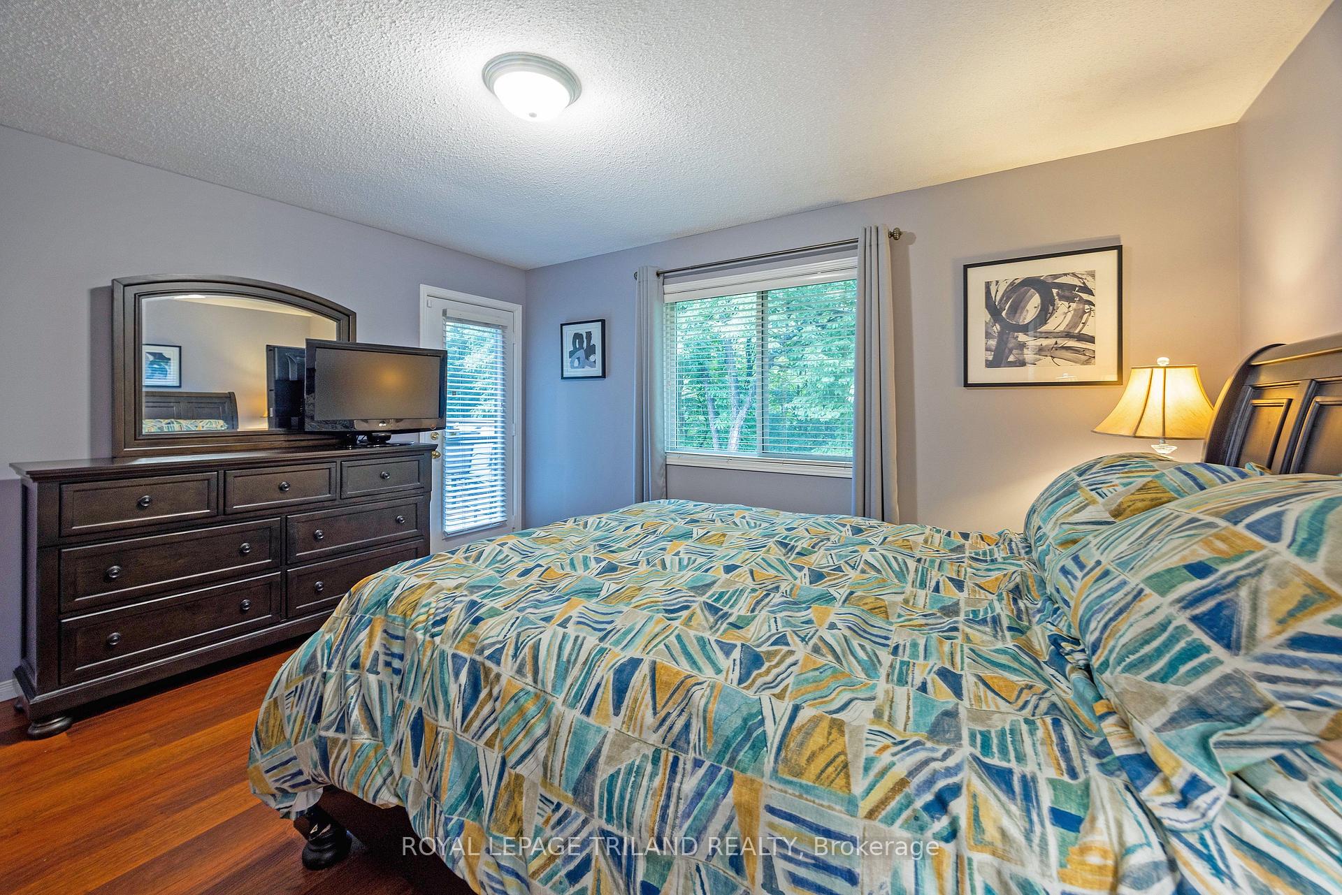 Photo 14 of 45 Mc Gregor Court, St. Thomas — HOMEH