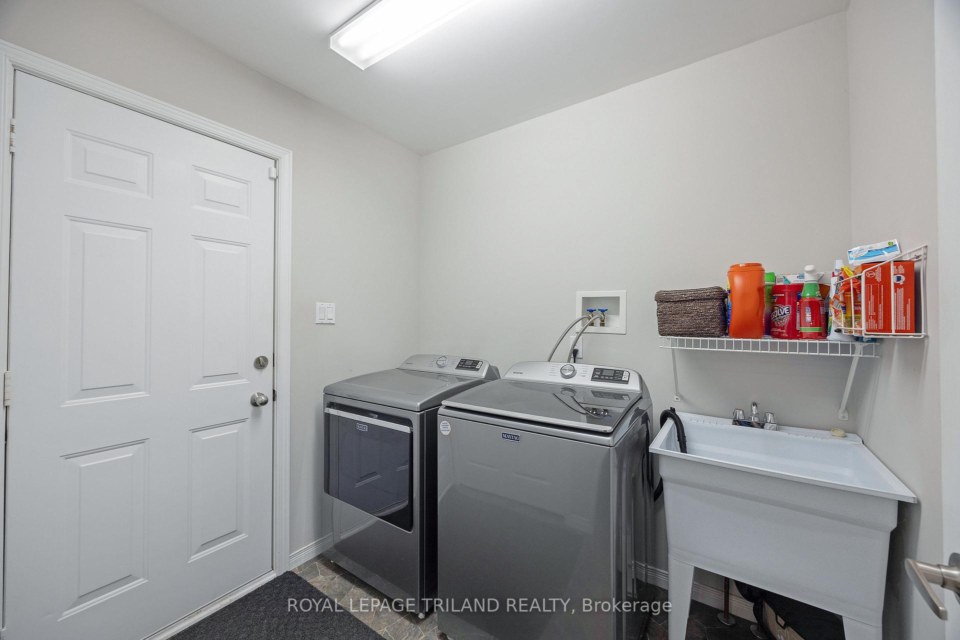 Photo 17 of 45 Mc Gregor Court, St. Thomas — HOMEH