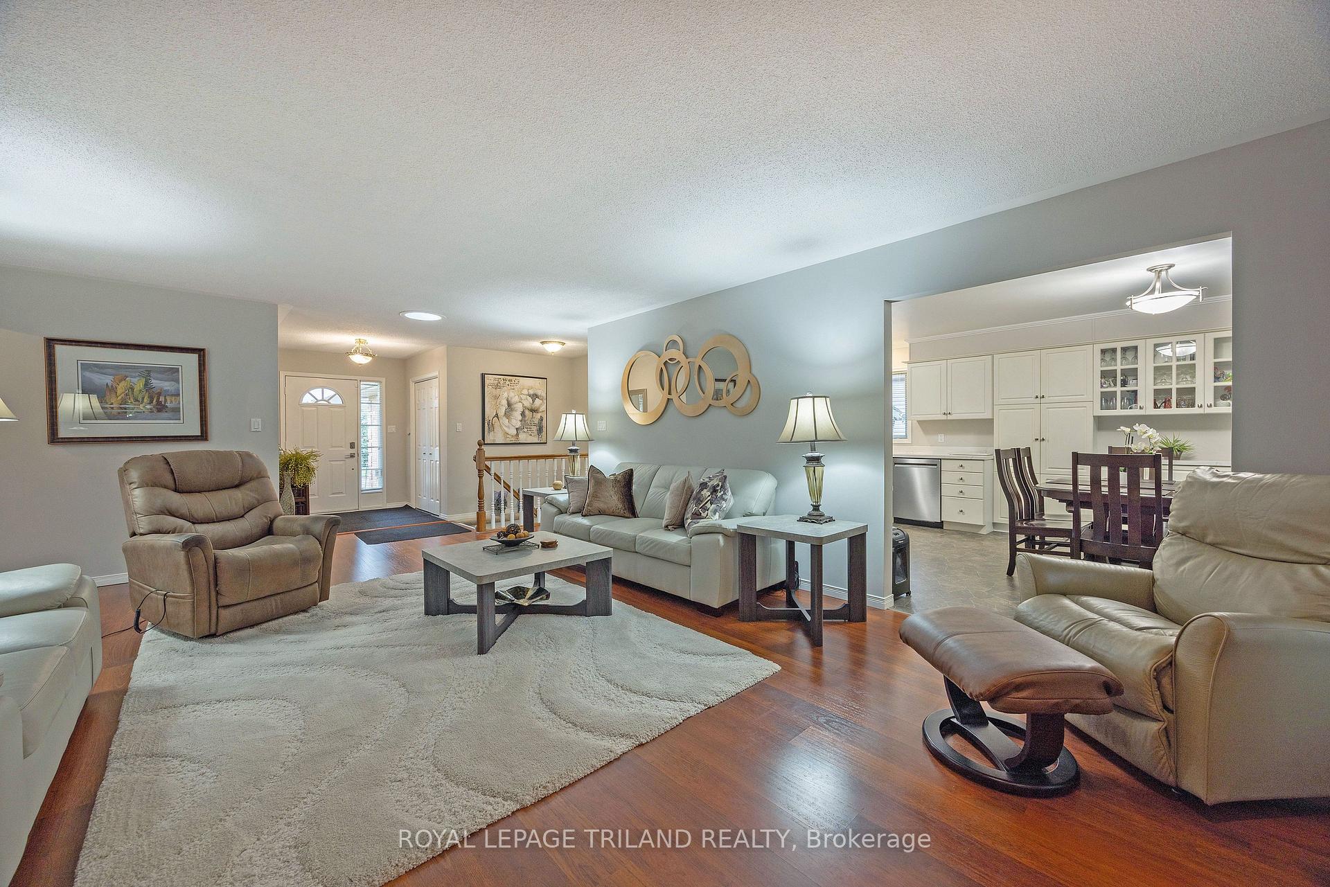 Photo 19 of 45 Mc Gregor Court, St. Thomas — HOMEH