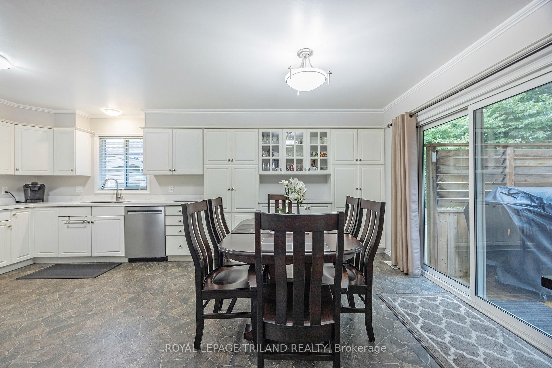 Photo 20 of 45 Mc Gregor Court, St. Thomas — HOMEH